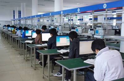 重庆安全技术职业学院计算机专业解析